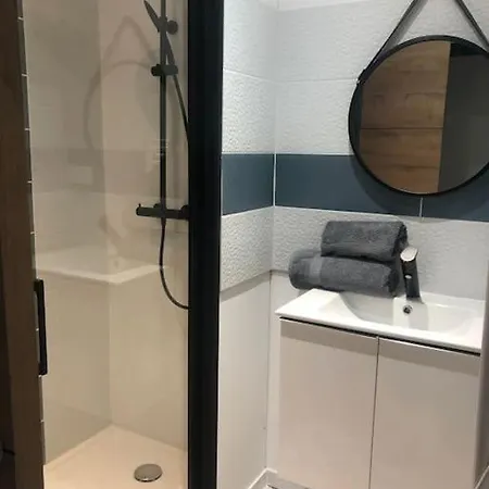 Holiday home Atypique La Bastilac *