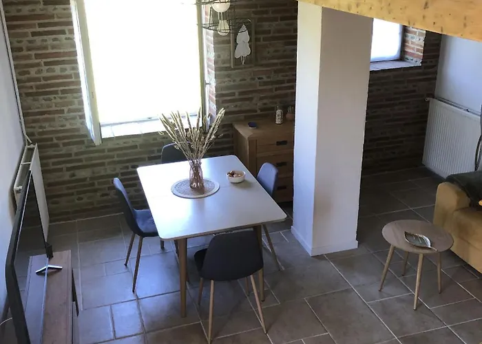 Atypique La Bastilac Σπίτι διακοπών Garganvillar